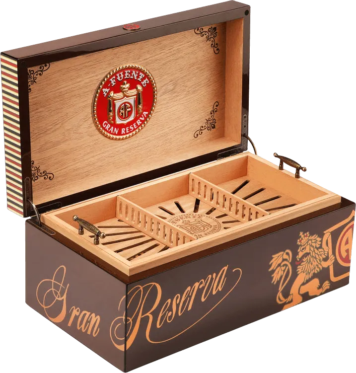Fuente Humidor offen