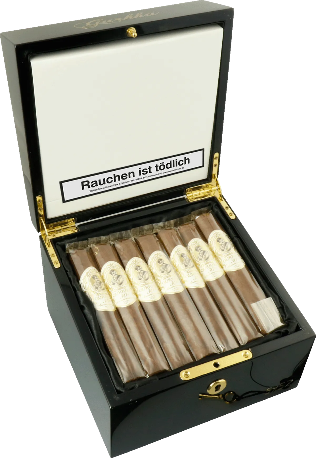 Gurkha Treinta box offen