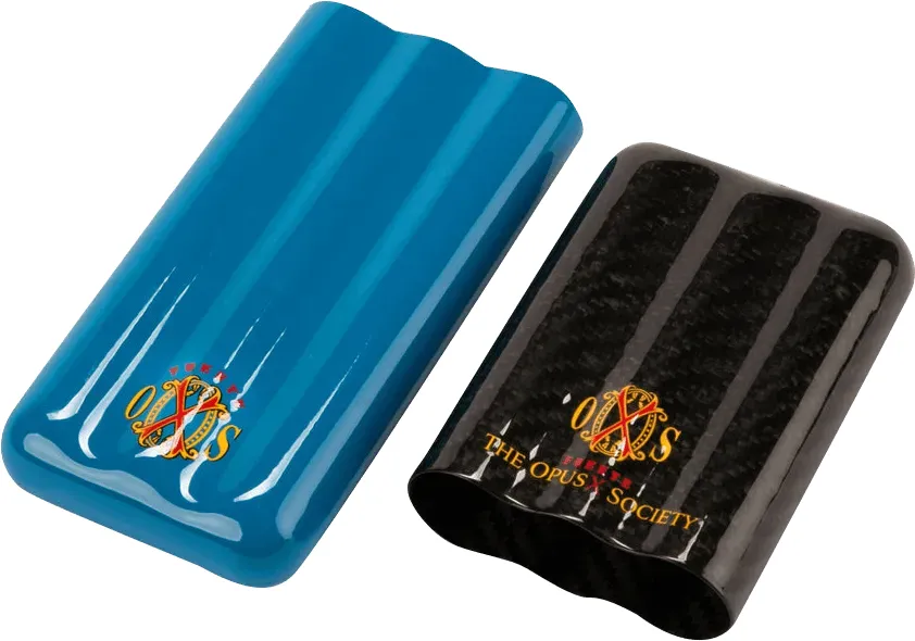 Arturo Fuente Carbon Case offen