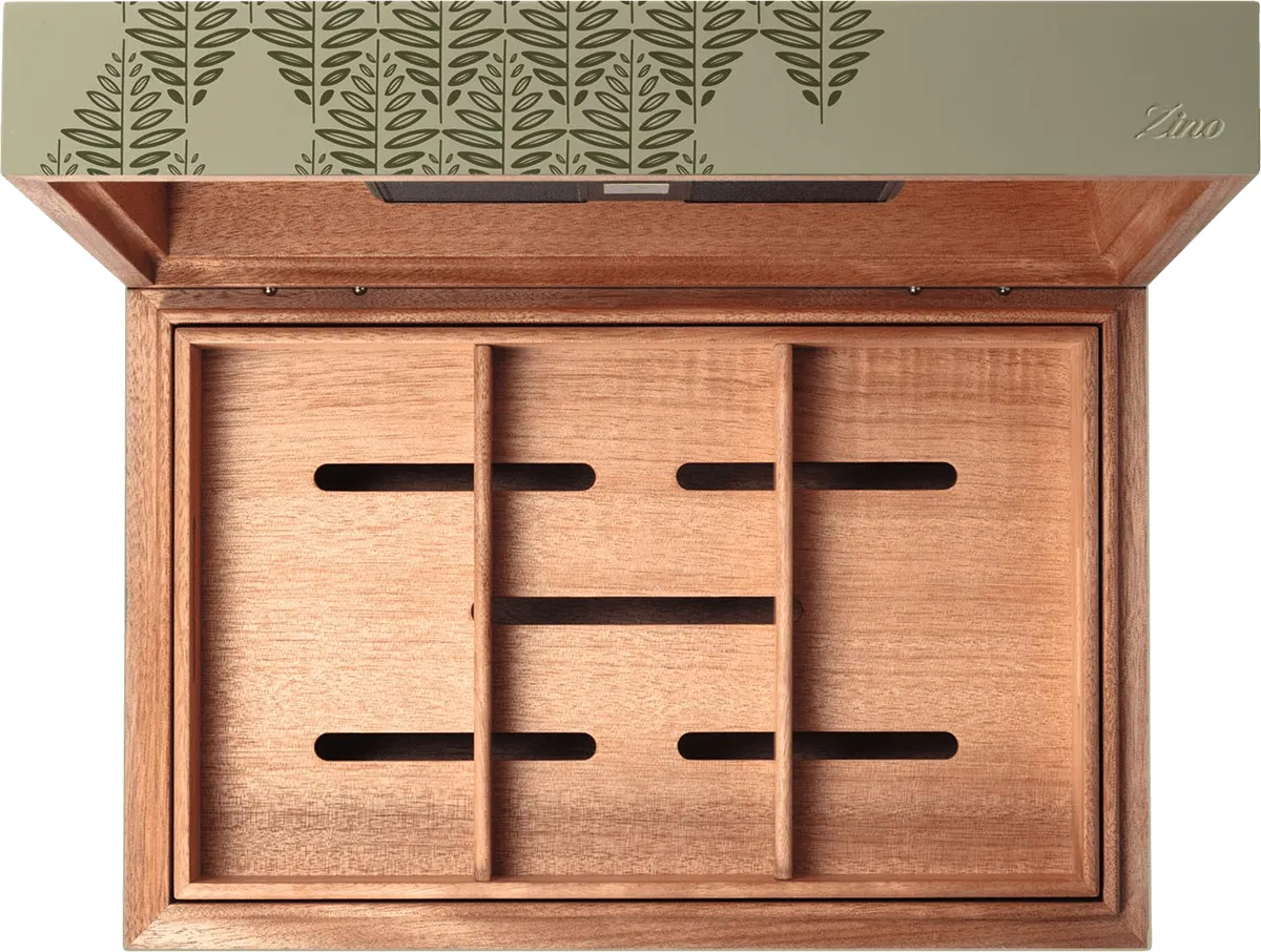 Zino Z-Collection Green Humidor Z80 geöffnet von oben leer