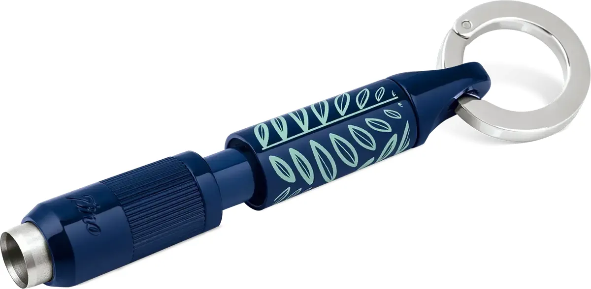 Zino Z-Collection blue Punch Cutter Z9 liegend offen