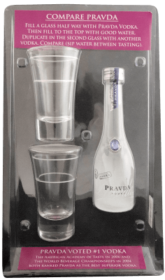 Pravda Vodka Mini Set mit 2 Gläsern